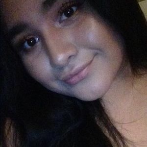 Meet your Posher, Diana